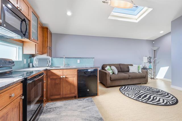 Building Photo - 1617 Oak Creek Dr