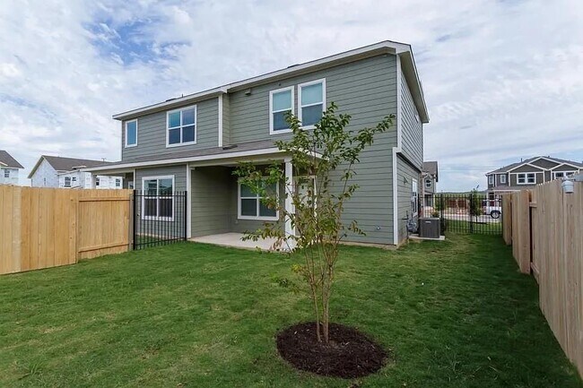 Building Photo - 7104 Spotted Leaf Wy