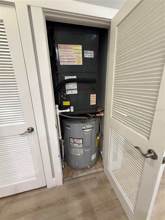 Building Photo - 2280 San Vital Dr