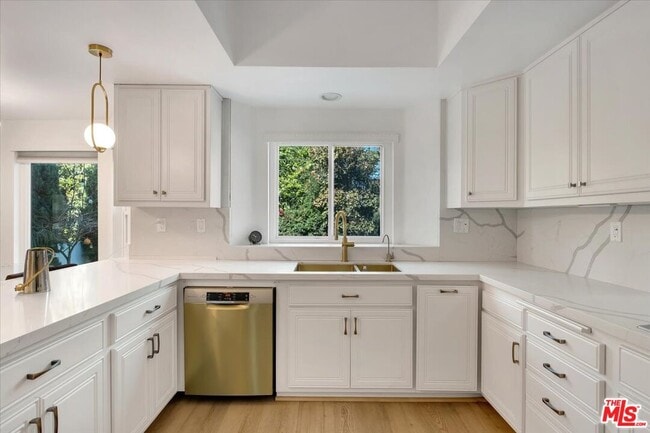 Building Photo - 7939 W 80th St