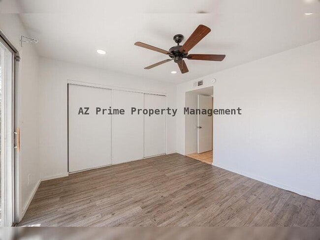 Building Photo - 2145 S Dorsey Ln