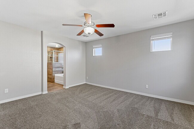 Building Photo - 229 Gonzalo Cir