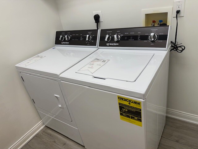 Building Photo - 8003 Pinnacle Point Dr