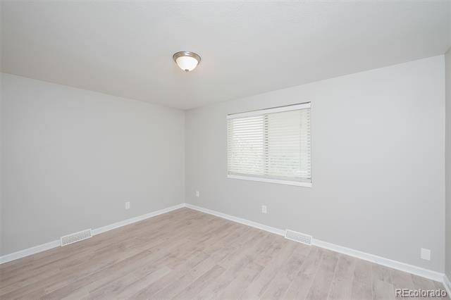 Building Photo - 9320 W 104th Pl