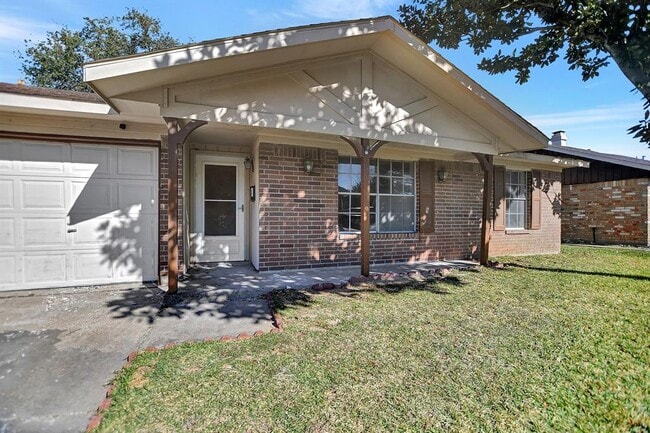 Primary Photo - 1505 New Orleans St