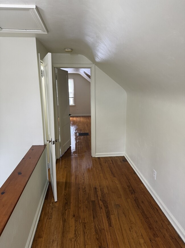 Building Photo - 2201 Windemere Ave