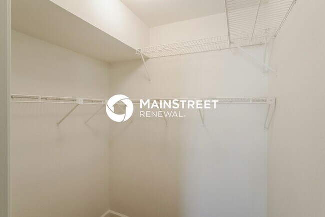 Building Photo - 3 Bedroom Pet-Friendly Home in SAN ANTONIO, TX with Main Street Renewal