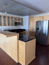 Building Photo - 255 N Sierra St