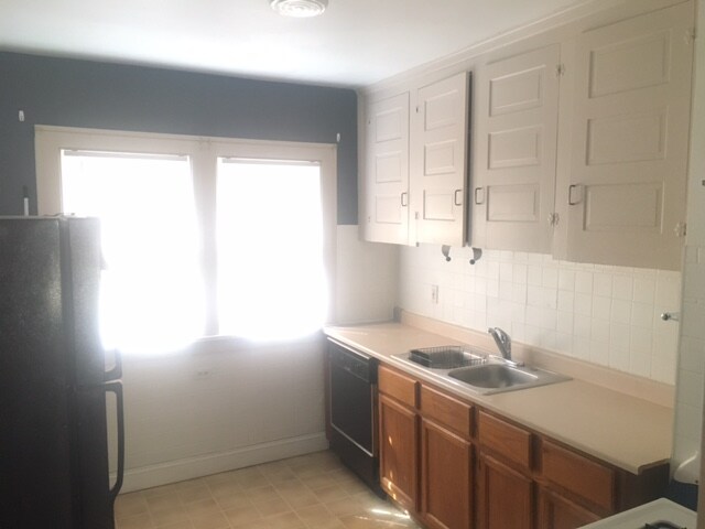 Building Photo - 3132 Meadowbrook Blvd