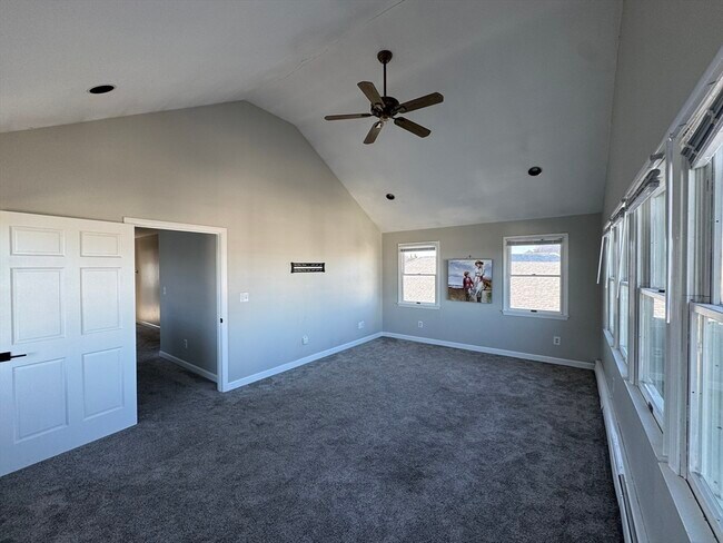 Building Photo - 23 Gunrock Ave