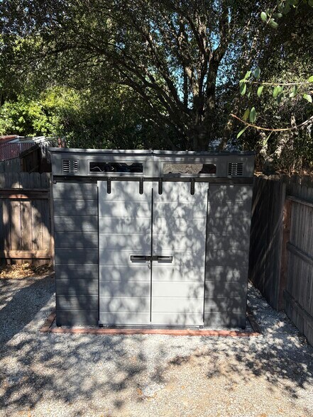 Building Photo - 4888 Lofty Oak Dr