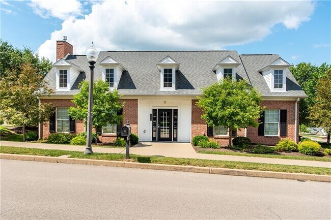 Building Photo - 204 Hounslow Rd