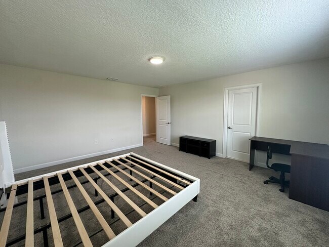 Building Photo - 1616 Oak Blossom Dr