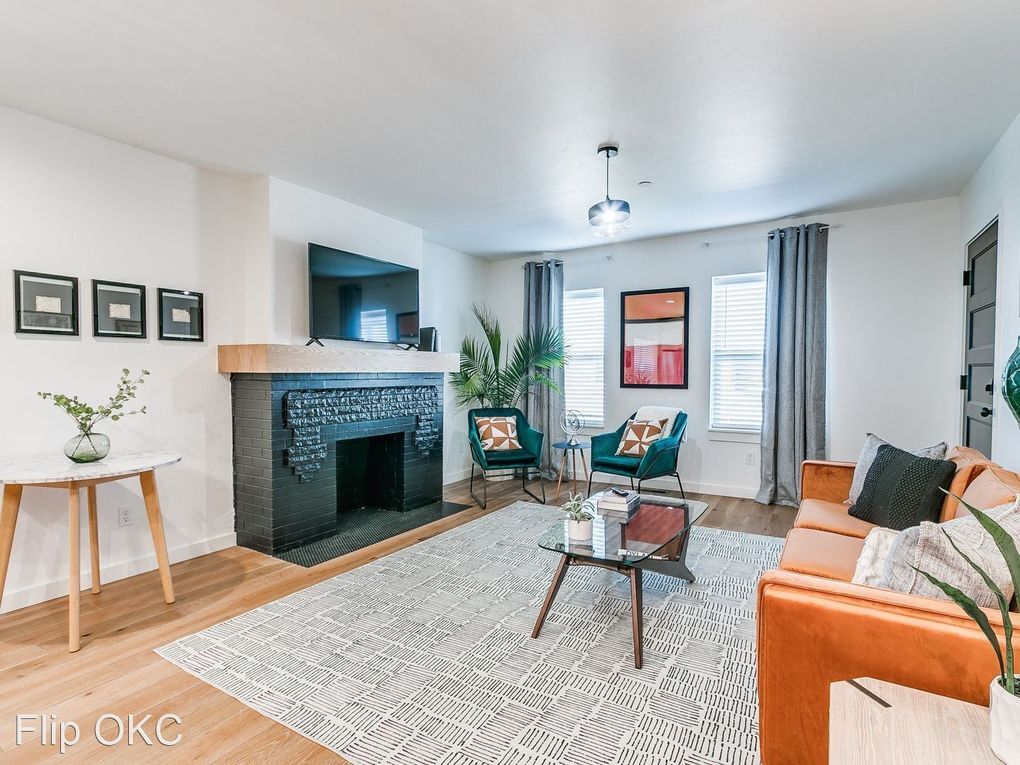 Building Photo - 808 NW 23rd St