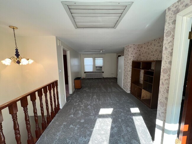 Building Photo - 3 Bedroom/2.5 Bathroom Home in Peoria for Lease