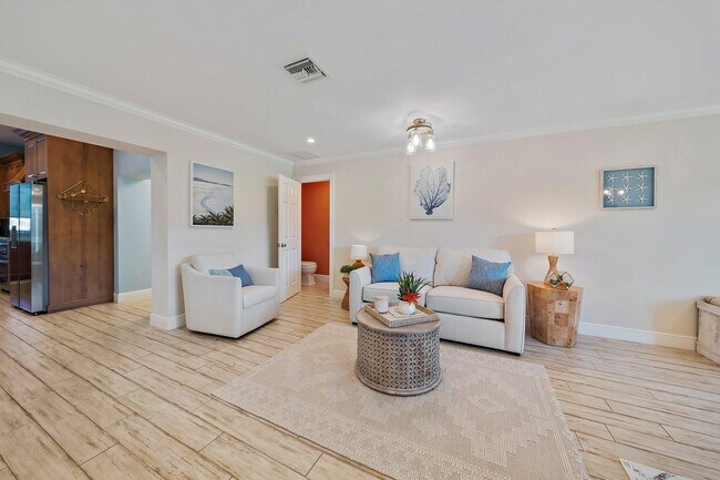 Building Photo - 500 Sunrise Way