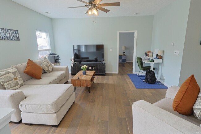 Building Photo - 2117 Cumulus Ct