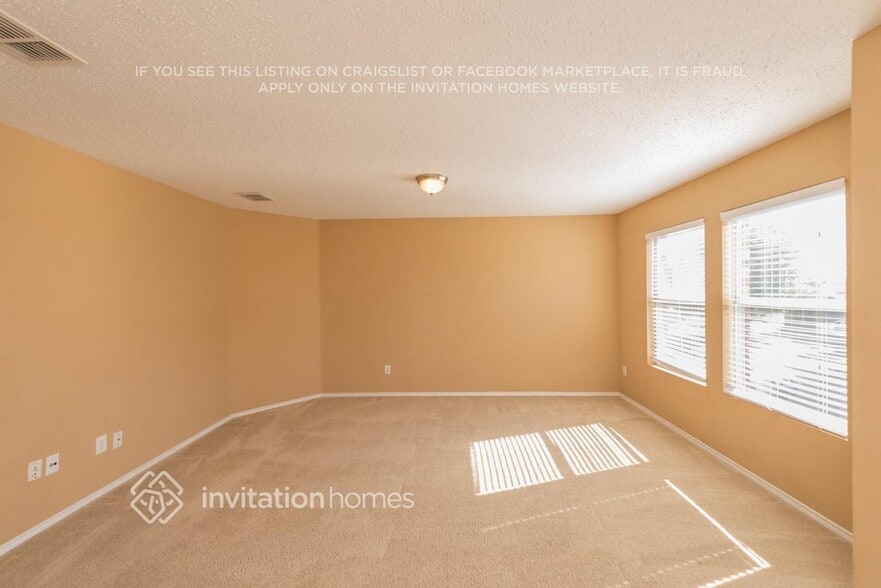 Building Photo - 3012 Cesareo Dr
