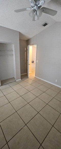 Building Photo - 1461 Hawthorne Pl