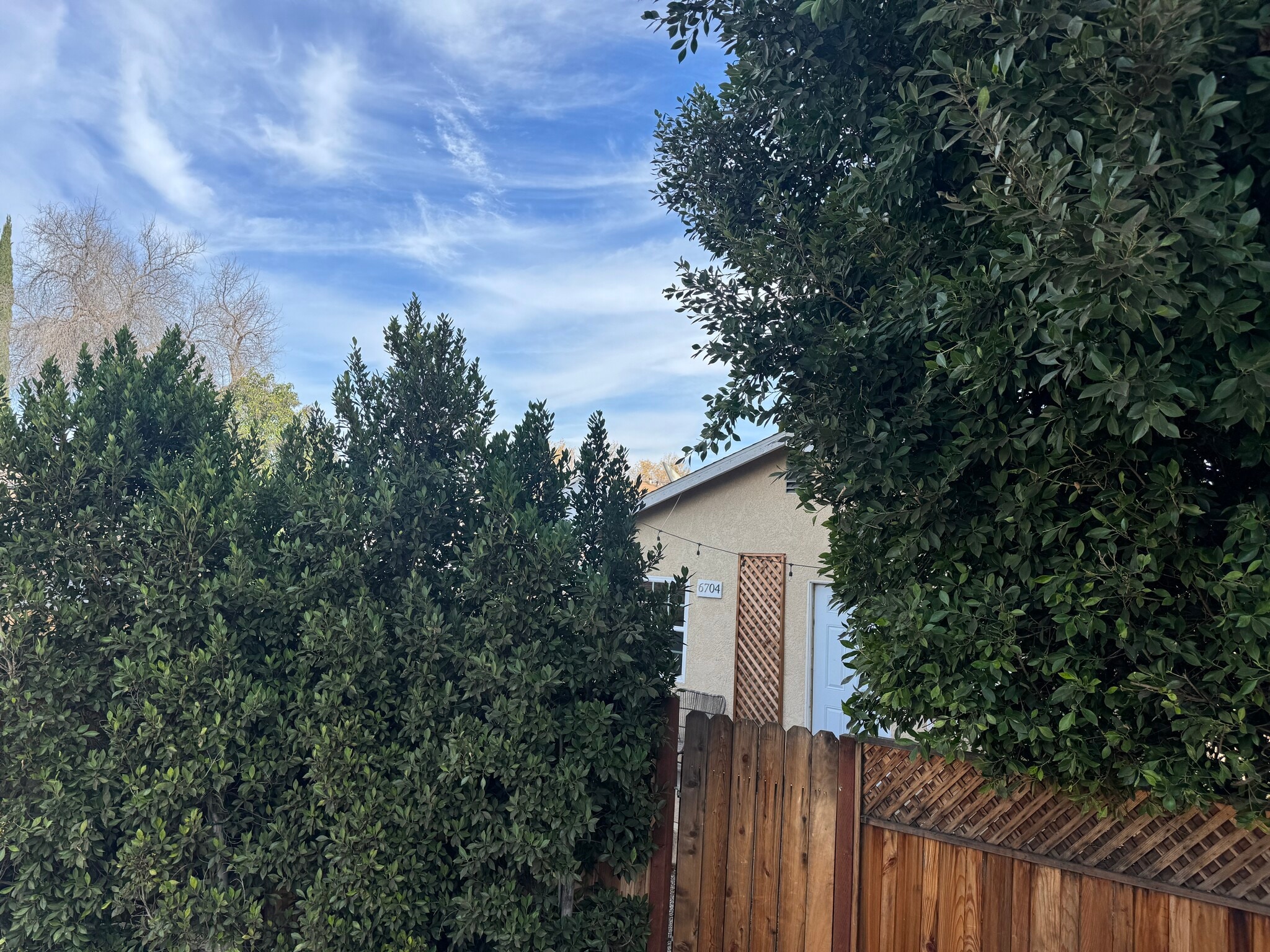 Building Photo - 6704 Nagle Ave