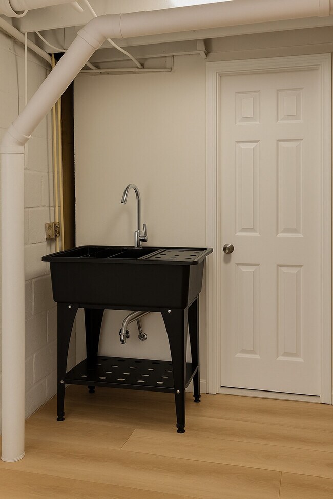 Building Photo - 4203 73rd Ave