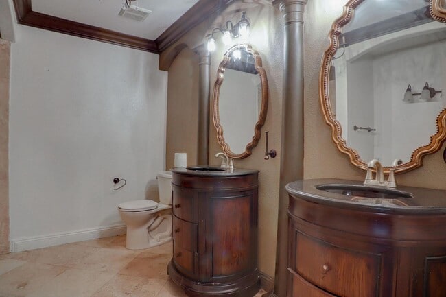 Building Photo - 10151 Arkell Ct