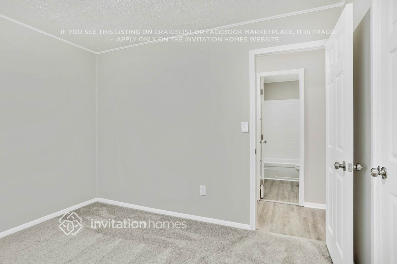 Building Photo - 1941 Bandera Dr