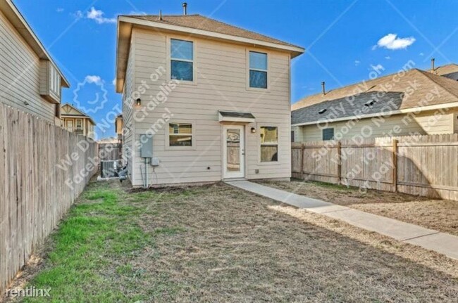 Building Photo - 4611 Graceful Ln