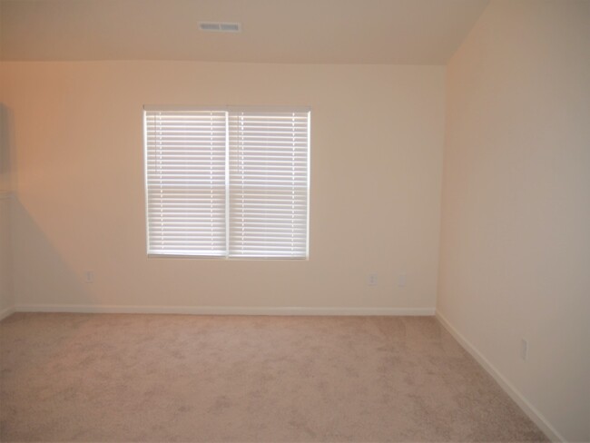 Building Photo - 3563 Chelsea Village Ln