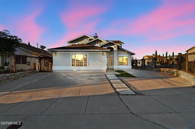 Building Photo - 14325 Pacific Point Dr