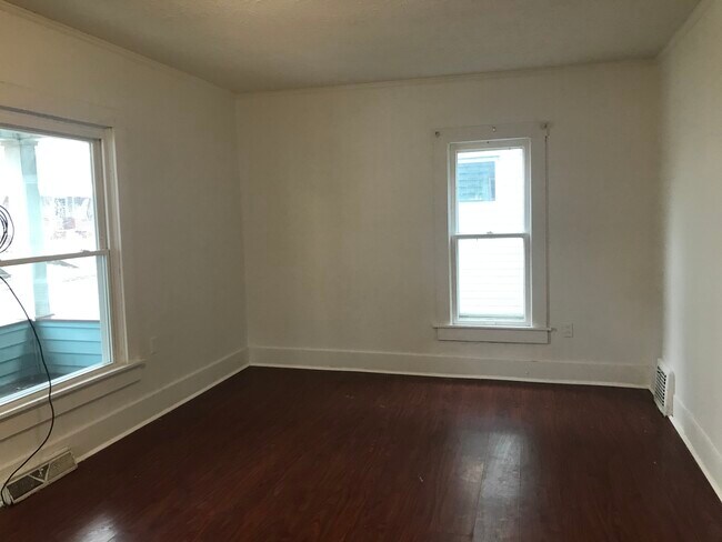 Building Photo - 2822 4th St NW