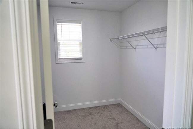 Building Photo - 113 Nairn St