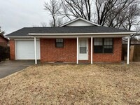 Building Photo - **Coming soon**Come take a look at this 3-bedroom 1-bath home close to Tech.