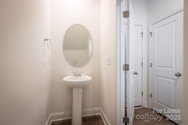 Building Photo - 5021 Cherry Gum Ct