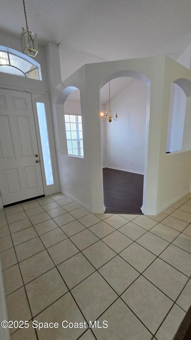 Building Photo - 3223 Monitor Ln