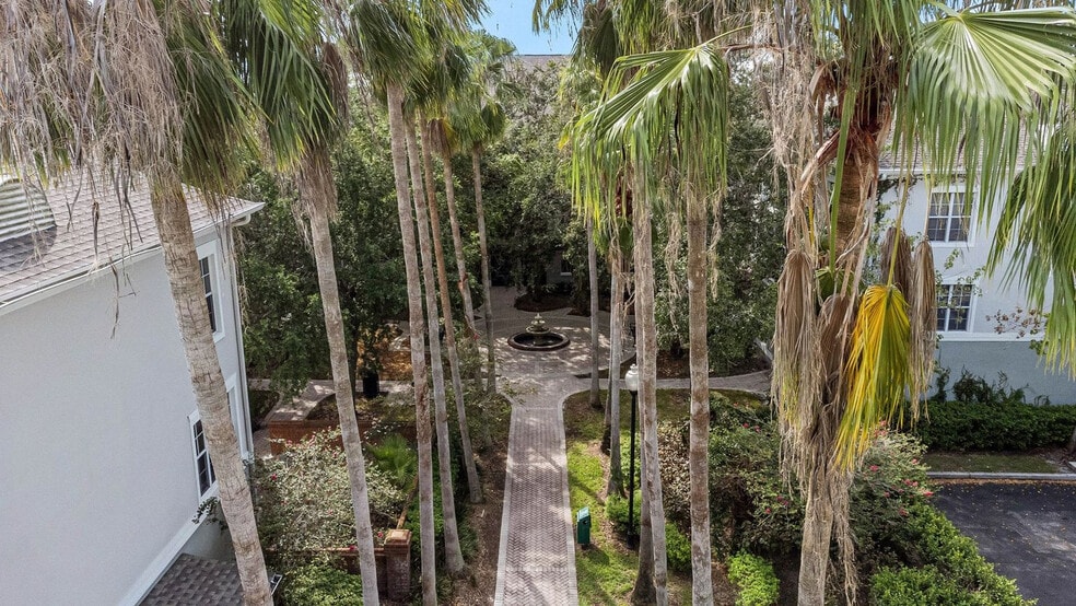 Building Photo - 10056 Montague St