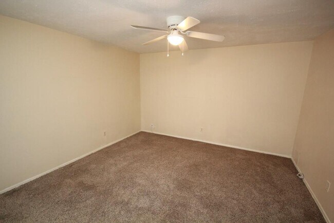 Building Photo - 24002 Silversmith Ln