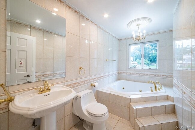 Building Photo - 14 Dimsdale Dr