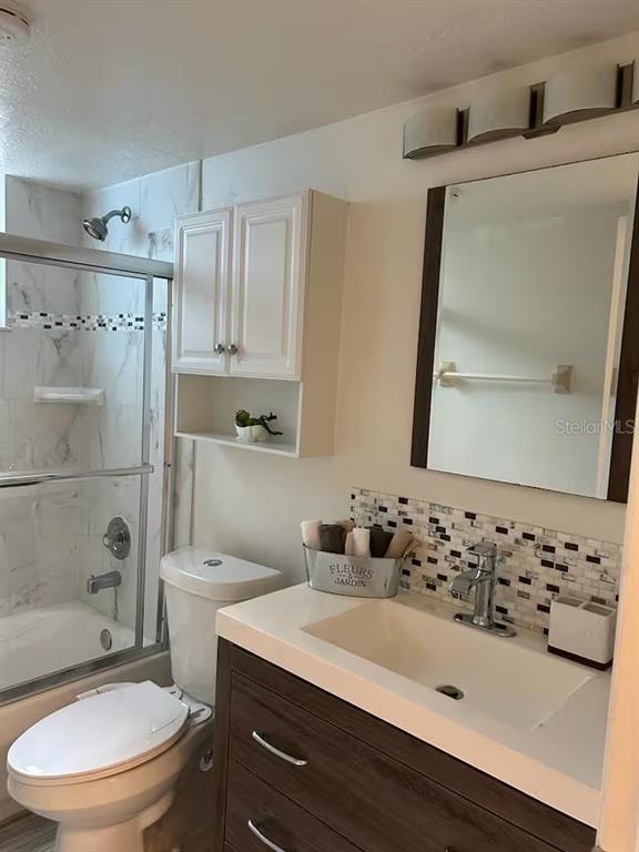 Building Photo - 2717 N Poinciana Blvd