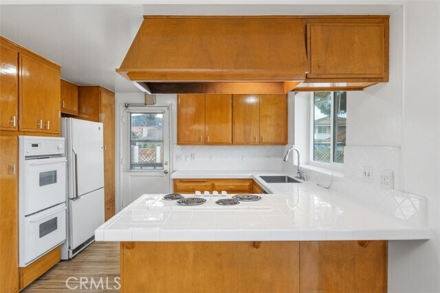 Building Photo - 15663 Dodrill Dr