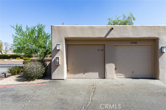 Building Photo - 67141 N Chimayo Dr