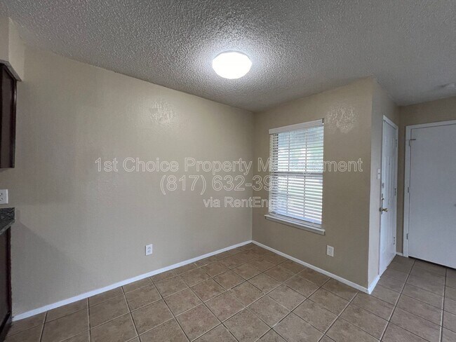Building Photo - 7041 Crosstimbers Ln