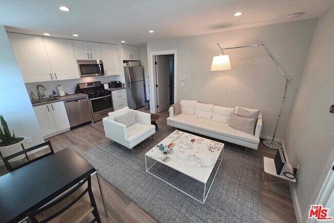 Building Photo - 4744 Haskell Ave