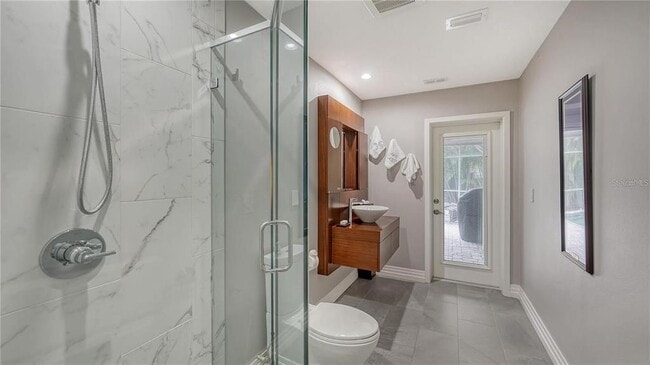 Building Photo - 245 Bird Key Dr