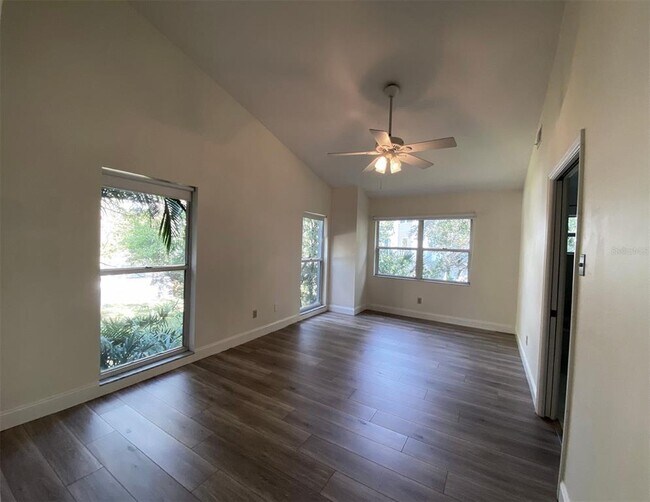 Building Photo - 1506 S Bay Villa Pl