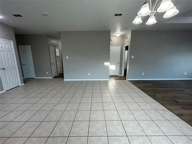 Building Photo - 5821 Mirror Ridge Dr