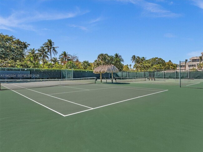 Building Photo - 101 Crandon Blvd