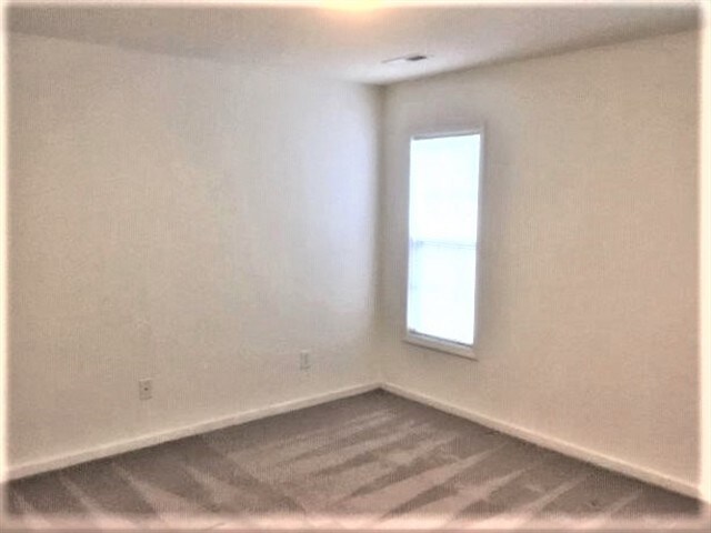 Building Photo - 5825 Regent Village Dr