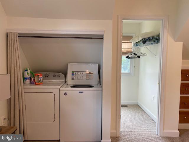 Building Photo - 1420 Riverside Dr