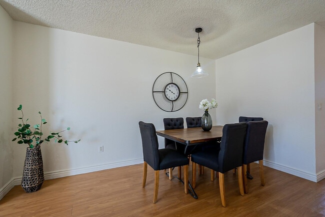 Building Photo - 11640 N 51st Ave